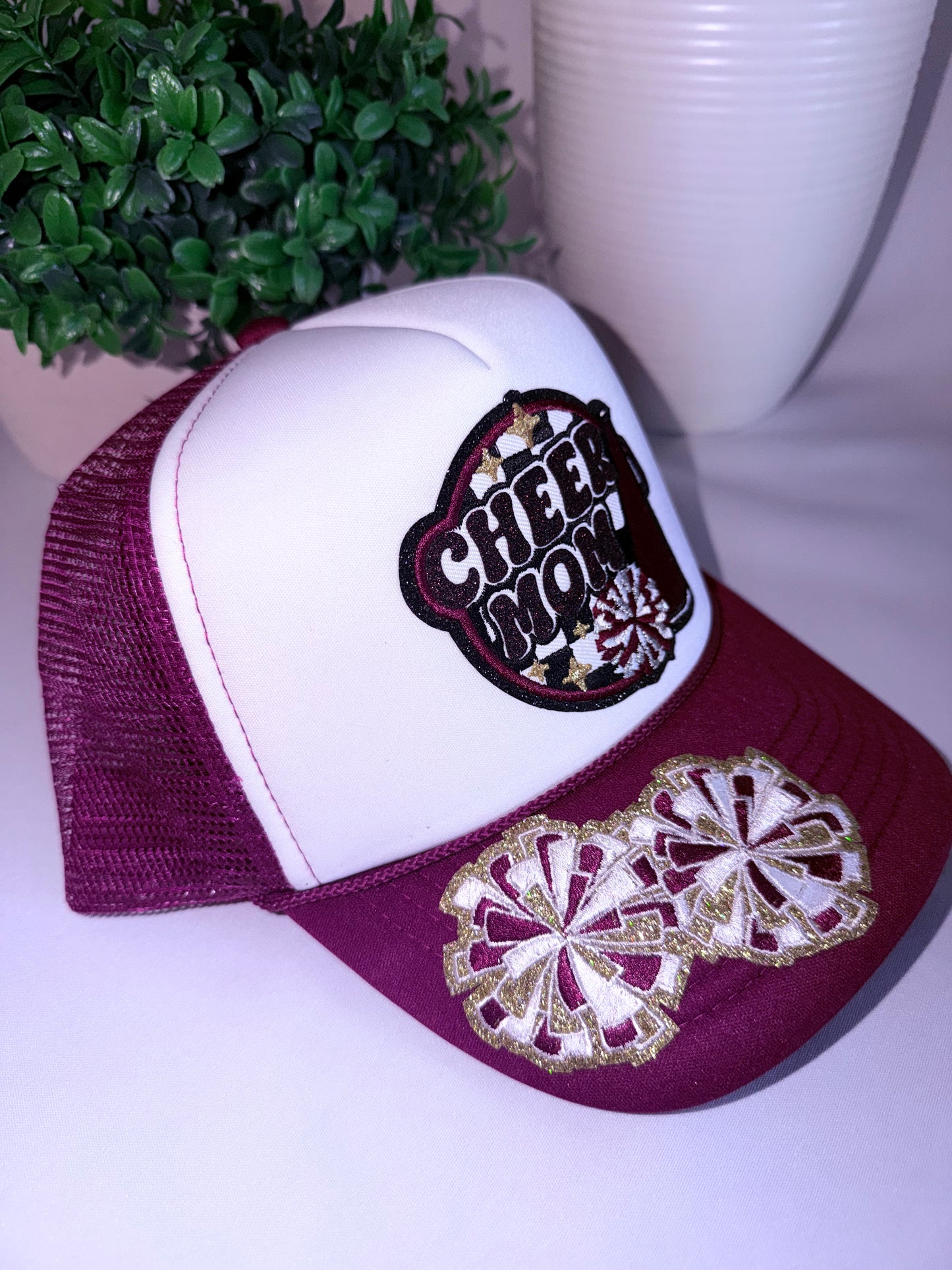 ❤️ Cheer Mom Trucker Hat