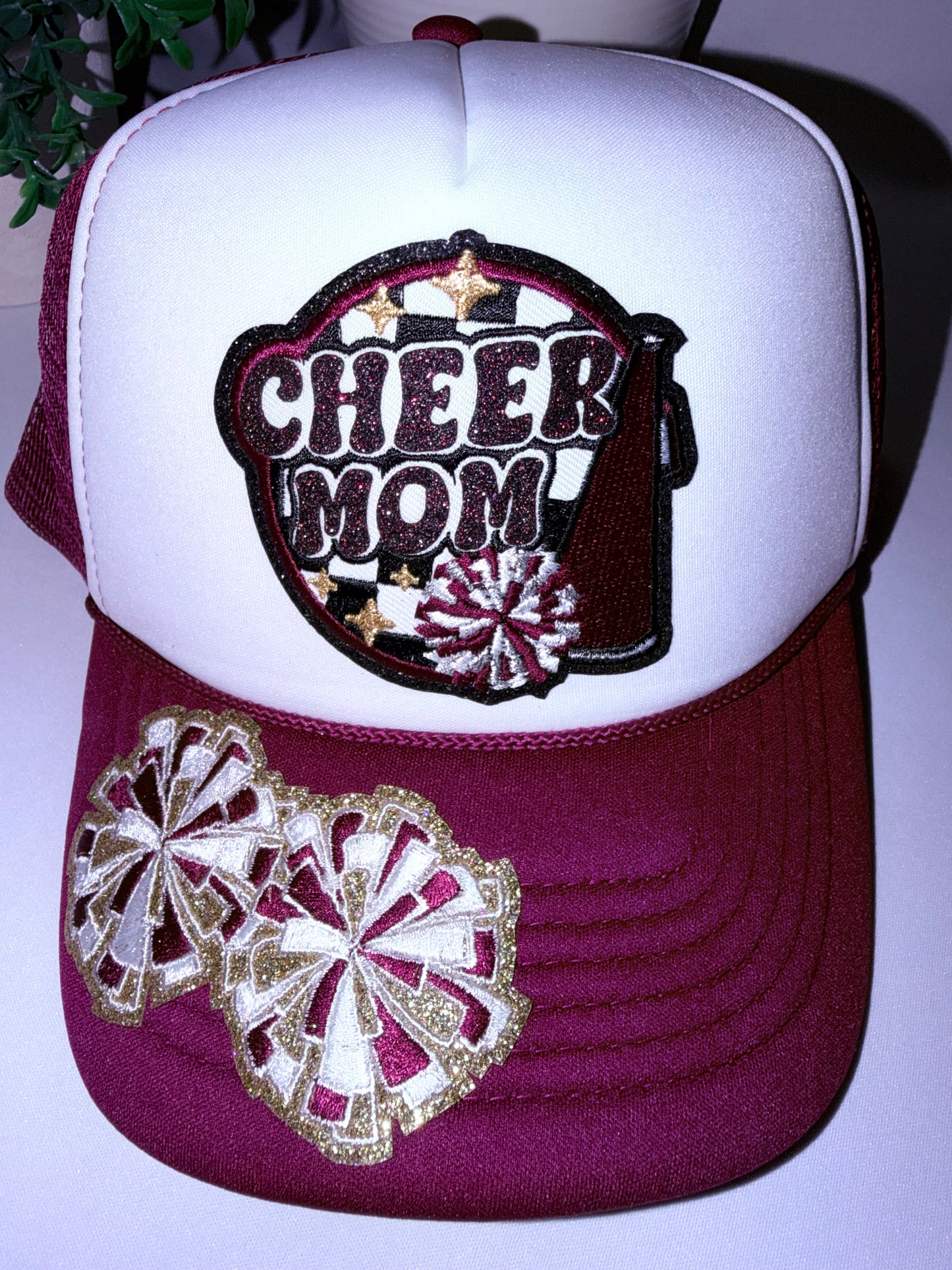 ❤️ Cheer Mom Trucker Hat